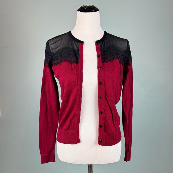 Gorgeous Cardigan/Shawl - Picture 1 of 7